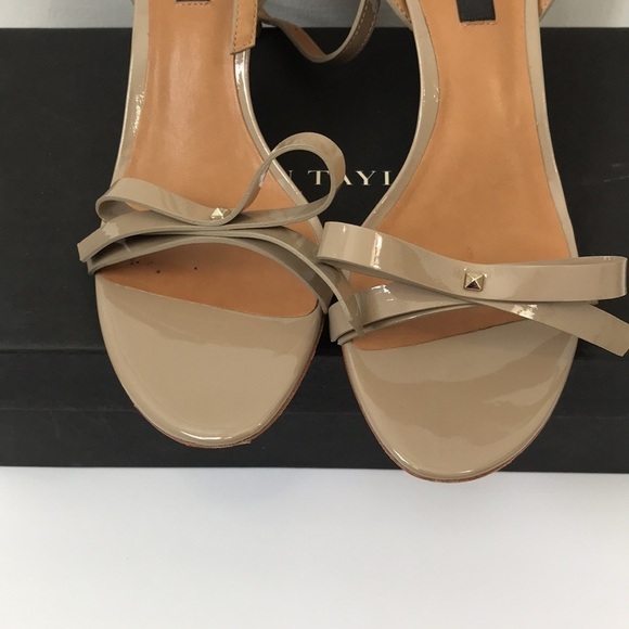 ANN TAYLOR Tan Iris Bow Kitten Sandal Size 8 - Picture 4 of 9